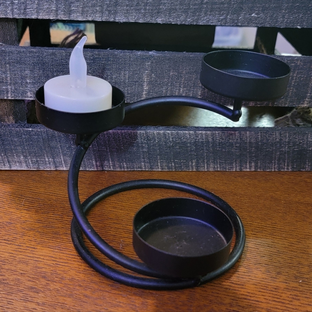 Triple Tea Light Candle Holder